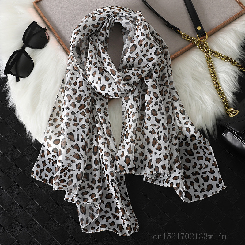 2024 Fashion Printed Leopard C - Face Scarf Mask 评论和价格